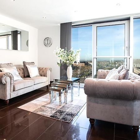 2 Bedroom 2 Bathroom Apartment In Central Milton Keynes With Free Parking And Smart Tv - Contractors, Relocation, Business Travellers 外观 照片